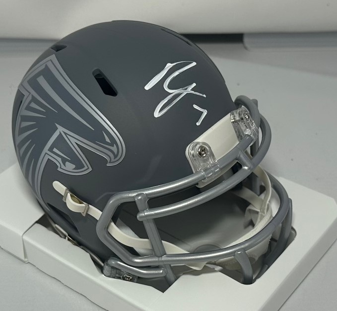 BIJAN ROBINSON SIGNED RIDDELL FALCONS SLATE SPEED MINI HELMET - BAS