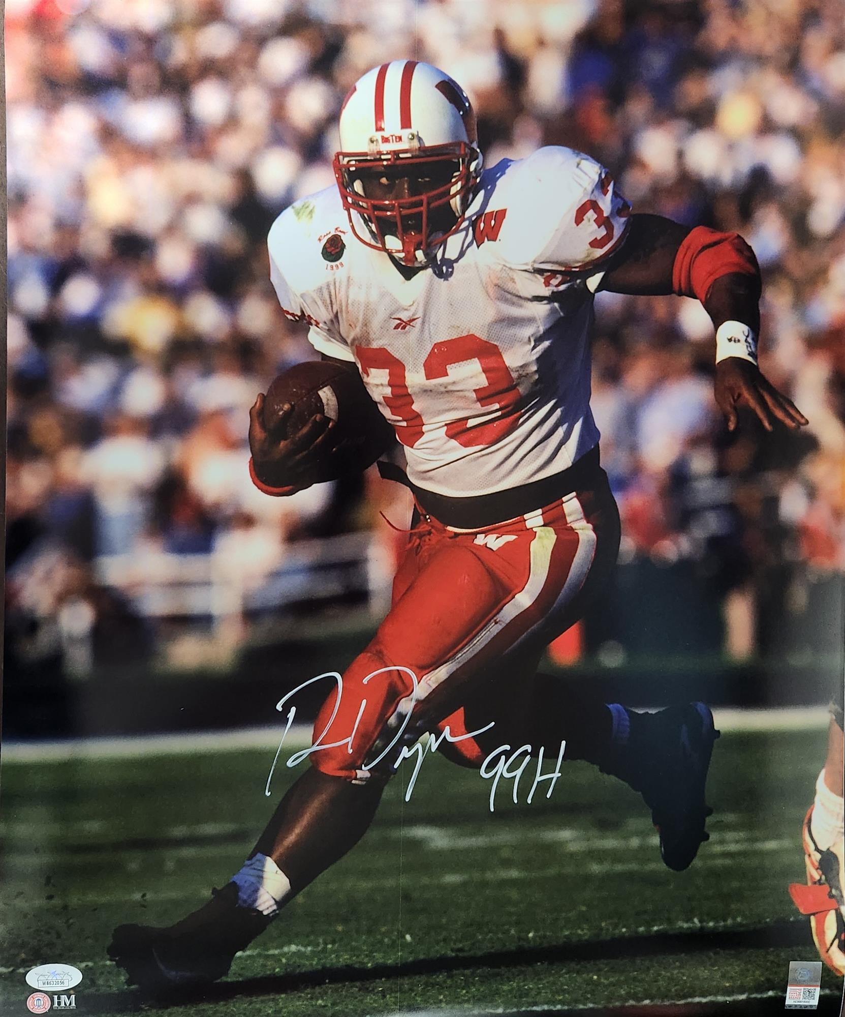 RON DAYNE SIGNED 16X20 WI BADGERS PHOTO #1 - JSA