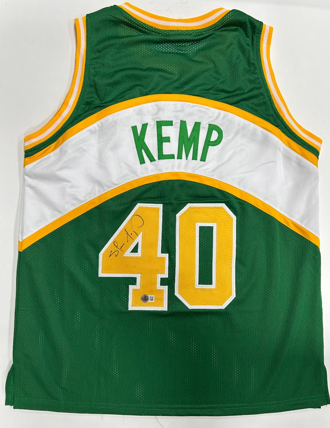 SHAWN KEMP SIGNED CUSTOM REPLICA SONICS GREEN JERSEY - BAS