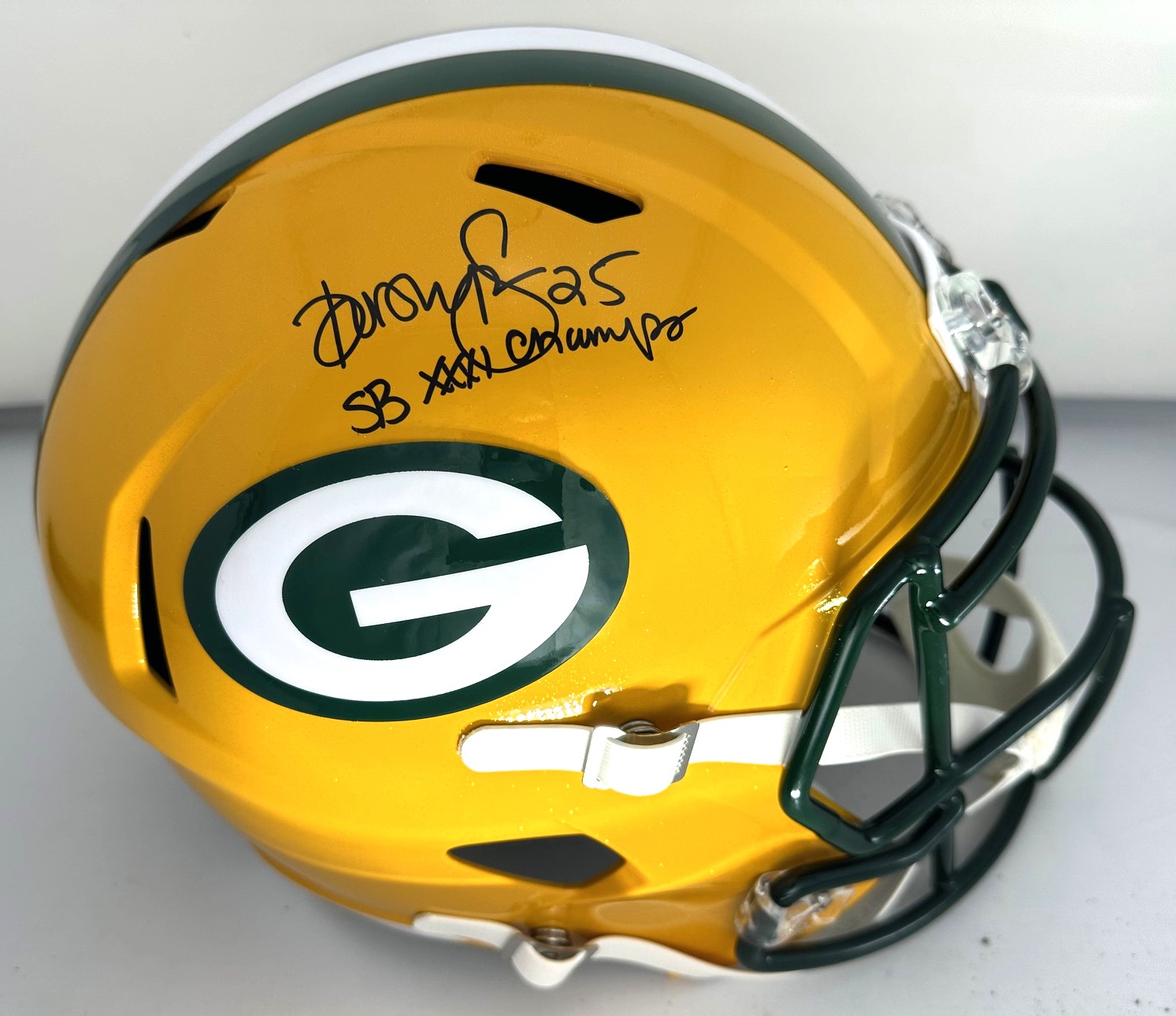 DORSEY LEVENS SIGNED FULL SIZE PACKERS REPLICA SPEED HELMET - BAS