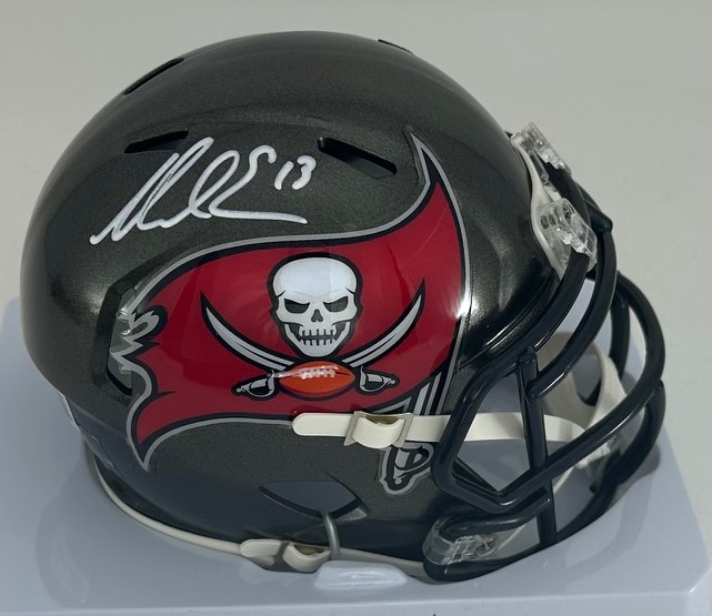 MIKE EVANS SIGNED RIDDELL BUCCANEERS SPEED MINI HELMET - BAS