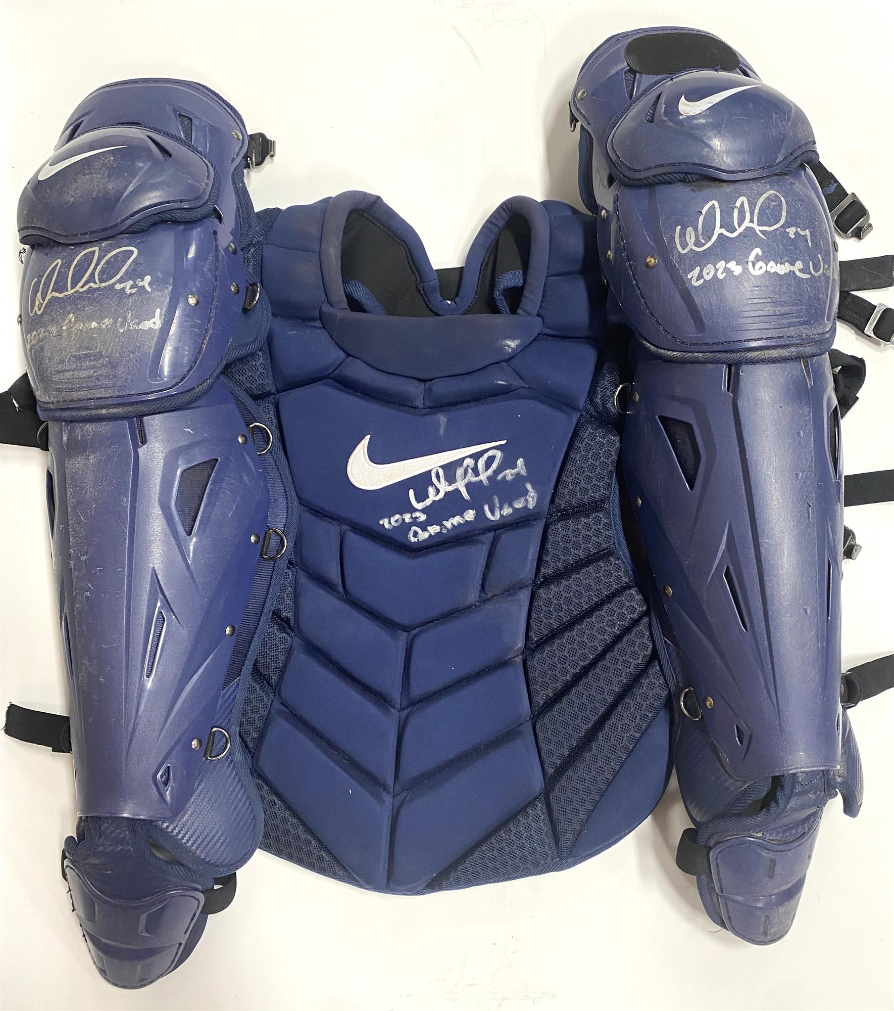 WILLIAM CONTRERAS SIGNED BREWERS 2023 GAME USED CATCHERS GEAR #13 - JSA