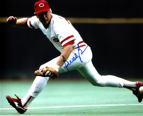 BUDDY BELL SIGNED 8X10 REDS PHOTO #1