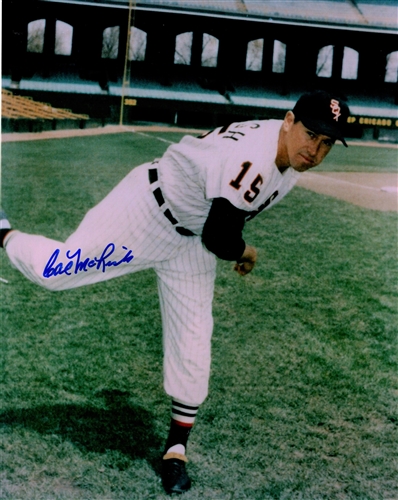 CAL McLISH SIGNED 8X10 WHITE SOX PHOTO #1