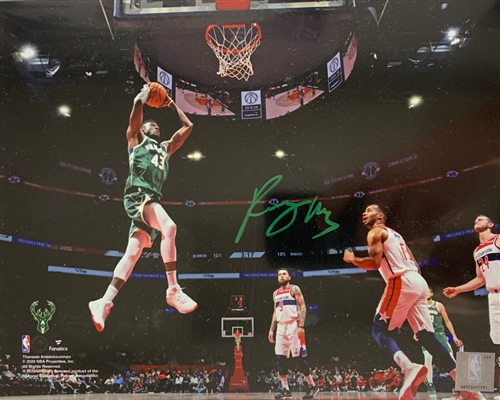 THANASIS ANTETOKOUNMPO SIGNED 8X10 BUCKS PHOTO #1