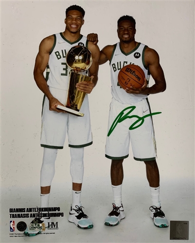 THANASIS ANTETOKOUNMPO SIGNED 8X10 BUCKS PHOTO #6