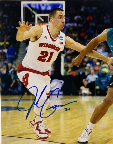 JOSH GASSER SIGNED 8X10 WI BADGERS PHOTO #4