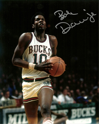 BOB DANDRIDGE SIGNED 8X10 BUCKS PHOTOS #2