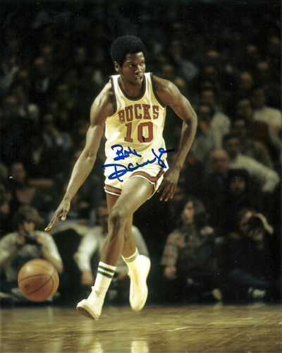 BOB DANDRIDGE SIGNED 8X10 BUCKS PHOTO #4