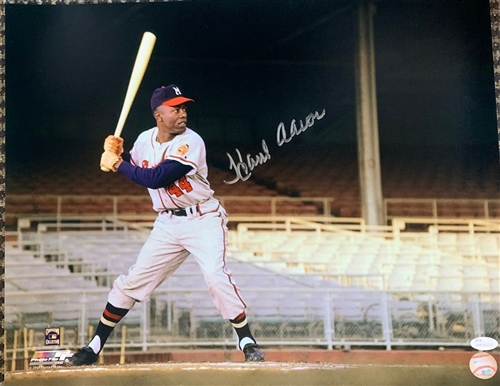 HENRY HANK AARON SIGNED 16X20 MILW. BRAVES PHOTO #8 - JSA